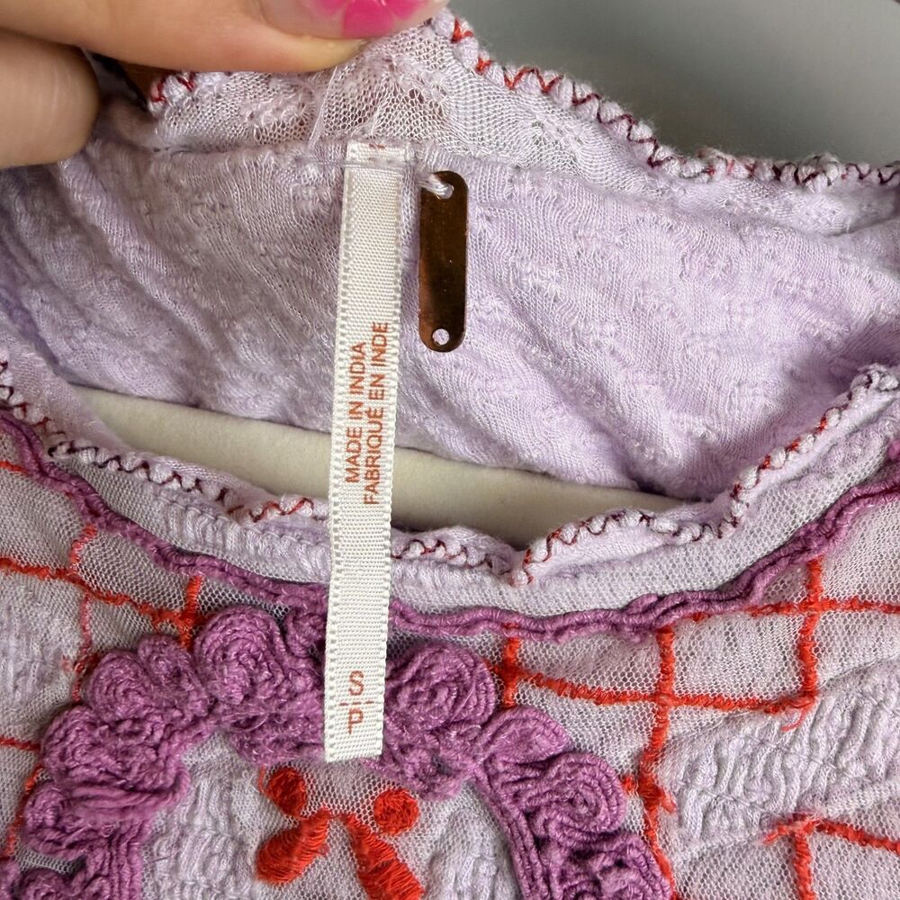 Free People Purple Embroidered Peasant Small Boho Cottagecore 3/4 Sleeve Top - Picture 10 of 14
